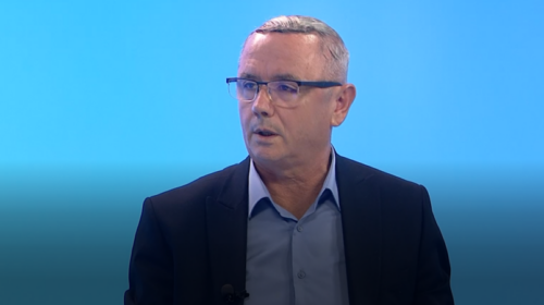 Rexhepi: Është e obligueshme për shqiptarët të bëhen bashkë në momentin kur ju nëpërkëmbet dinjiteti!