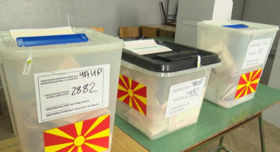 (VIDEO) Komiteti i Helsinkit dënon përhapjen e gjuhës së urrejtjes nga politikanët