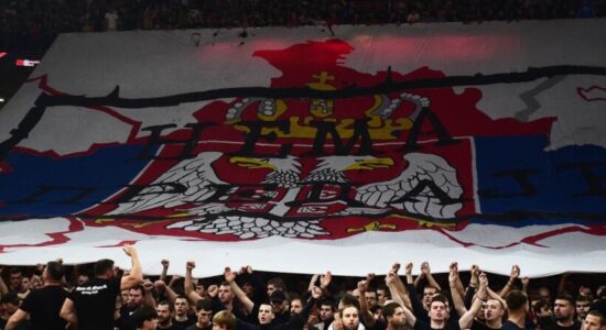 Thirrjet kundër Kosovës: UEFA ndëshkon rëndë Zvezdën, opsion edhe përjashtimi nga garat evropiane