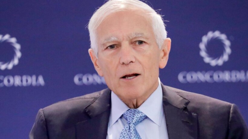 Caktohet data, kur do të dëshmojë në Hagë ish-komandanti i NATO-s Wesley Clark