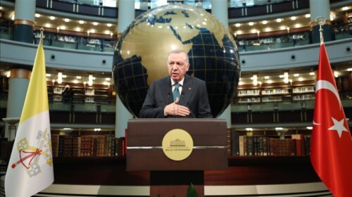 Erdogan vizitën e Papës në Turqi e quan “hap shumë të rëndësishëm që forcon terrenin e përbashkët”