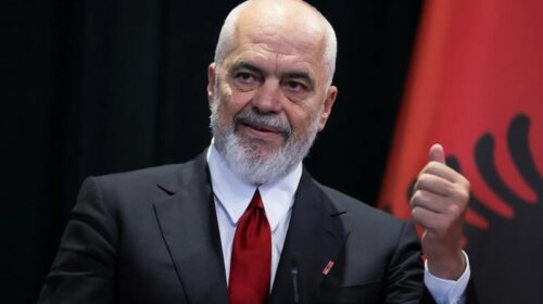 Rama uron Ditën e Alfabetit: Fjala shqipe vazhdon të ndërtojë historinë e një kombi