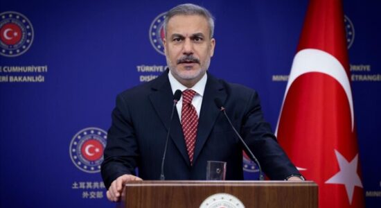 Ministri i Jashtëm turk: Izraeli ende nuk po i përmbush detyrimet për ndihmën në Gaza