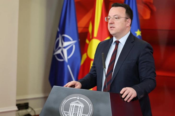 Nikolloski: Punojmë në mënyrë intensive në pjesën më të vështirë të autostradës Ohër – Kërçovë