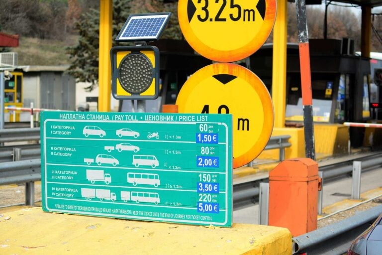 Nga pikëpagesat rrugore në nëntë muajt e parë janë inkasuar 58, 725 milion euro, pagesa elektronike përbën 35 për qind