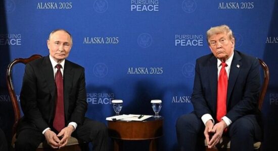 Kremlini: Rusia po zhvillon bisedime për zgjidhjen e krizës në Ukrainë “ekskluzivisht me SHBA-në”