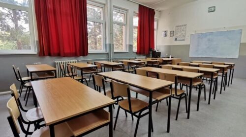 (VIDEO) Rritet numri i nxënësve të helmuar në shkollën “Dimo Haxhi Dimov”