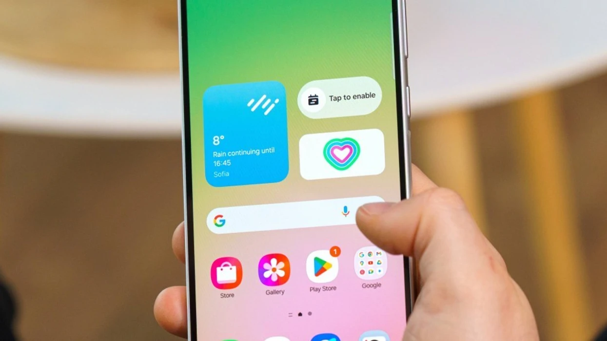 Samsung Galaxy A77 është rrugës për t u prezantuar