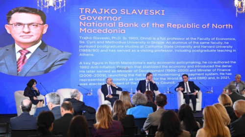 Sllaveski në Tiranë: Ndjekim politikën monetare të kujdesshme dhe jemi të përgatitur t’u përgjigjemi të gjitha rreziqeve të mundshme