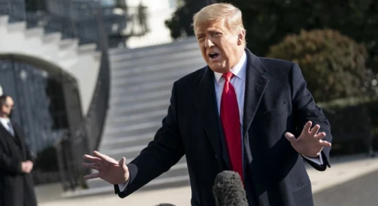 Republikanët pësojnë humbje të rëndë në zgjedhje, Trump jep dy arsye për humbjen