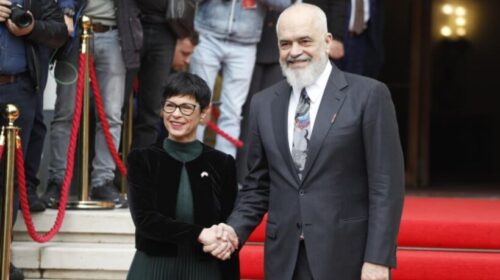 Nis samiti në Tiranë, kryeministri Rama pret komisioneren Marta Kos dhe homologun Kurti dhe ambasadorin Gonzato