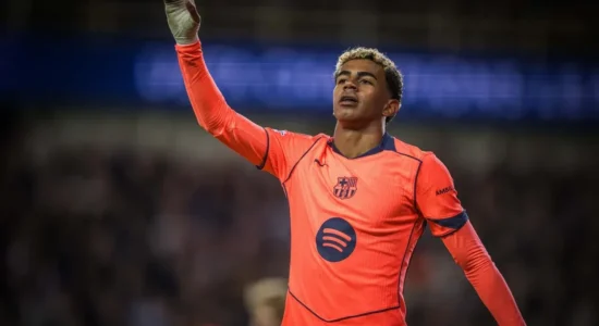 Barcelona kontakton një mjek specialist për të analizuar sëmundjen e shumëpërfolur të Lamine Yamal