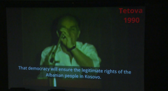 (VIDEO) Shkupi përjukton Alija Izetbegoviçinë