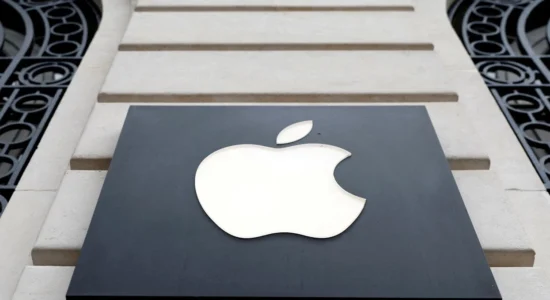 Apple shtyn versionin e ardhshëm të iPhone Air