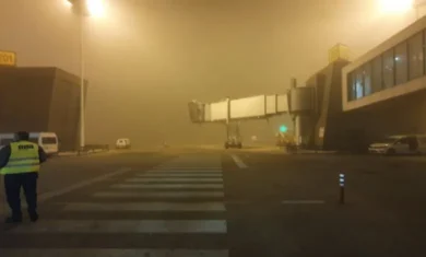 Mot me erë. Avion, aeroplan