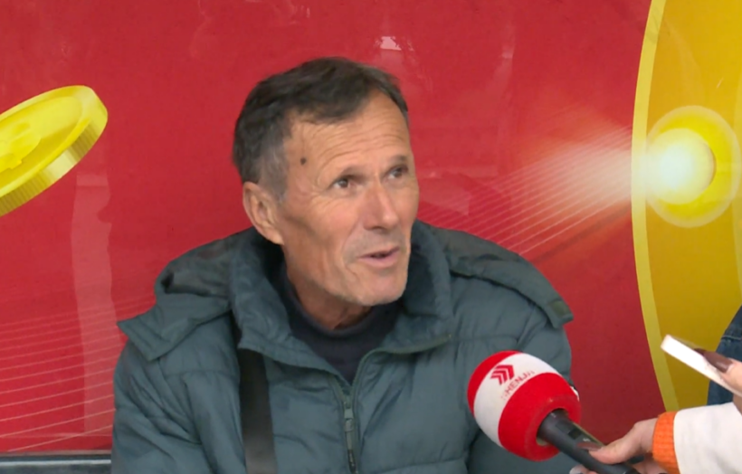  VIDEO  Transporti urban në kryeqytet  qytetarët vazhdojnë të presin nëpër stacione autobusësh