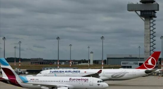 Alarm për dron në aeroportin e Berlinit, fluturimet pezullohen për dy orë