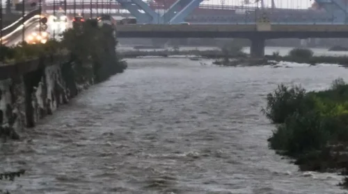 Moti i keq përfshin Italinë, ende asnjë gjurmë nga tre të rinjtë e zhdukur