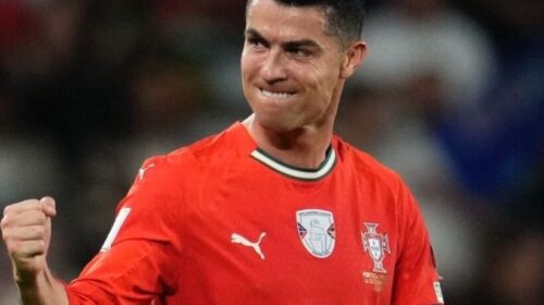 Ronaldo feson momentin historik: Jemi atje