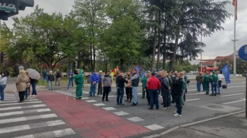 Punonjësit e “Parqe dhe Gjelbërime” vazhdojnë me protestat, asgjë nga pagesa për pagën e shtatorit