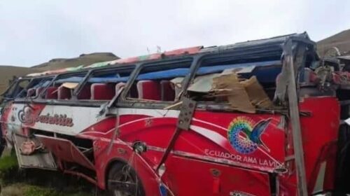 Së paku 12 të vdekur nga aksidentimi i një autobusi në Ekuador