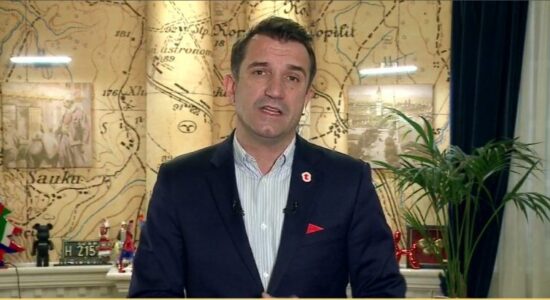 Kushtetuesja rrëzon Qeverinë, Veliaj rikthehet si kryetar Bashkie i Tiranës