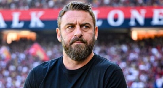 Rinis karrierën e trajnerit aty ku e ndërpreu, De Rossi zyrtarisht në stolin e Genoas