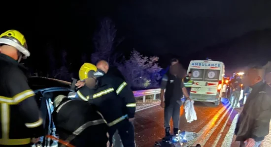 Dy të vdekur dhe pesë të lënduar në aksident në rrugën Prilep – Rosoman