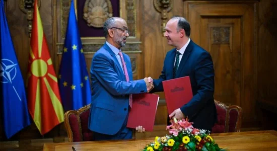 Gashi nënshkruan memorandum bashkëpunimi me Parlamentin Ndërkombëtar për Tolerancë dhe Paqe