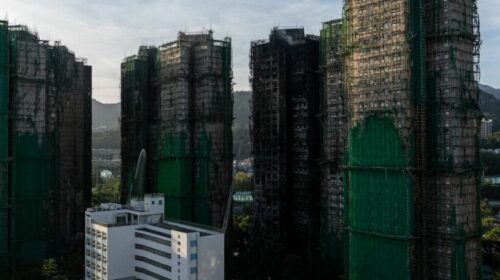 94 viktima nga djegia e 7 pallateve në Hong Kong