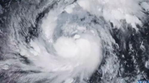 Filipinet ‘kërcënohen’ nga tajfuni Fung-wong/ Rreshje masive shiu dhe dallgë deri në 5 metra