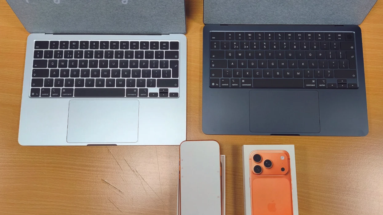 Doganat e Maqedonisë sekuestrojnë monedha ari, para dhe pajisje elektronike