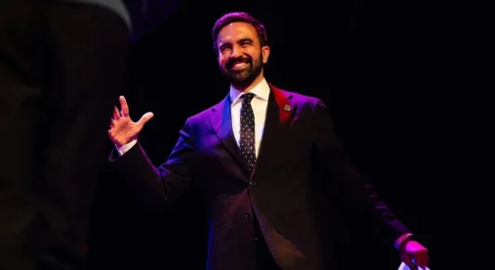 Kush është Zohran Mamdani, migranti 34-vjeçar që do të udhëheq me New Yorkun