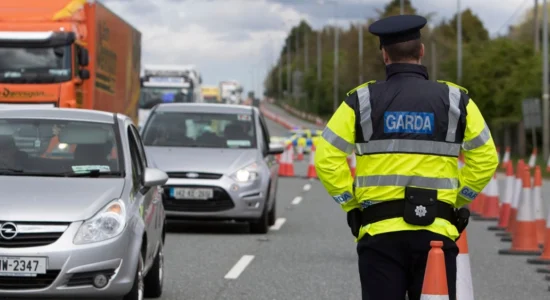 Tronditet Irlanda, pesë të rinj humbin jetën pas një aksidenti të rëndë, reagon kryeministri i vendit