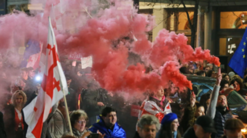 Gjeorgji/ Arrestohet lideri i opozitës, tentoi t’i vinte flakën gjykatës