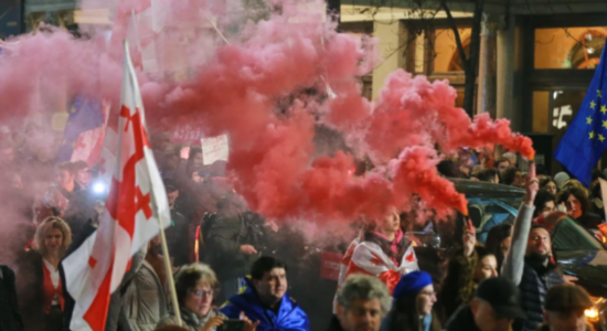 Gjeorgji/ Arrestohet lideri i opozitës, tentoi t’i vinte flakën gjykatës