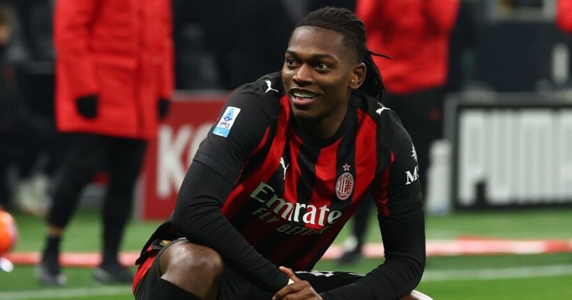 Milan kalon pengesën Lazio, kuqezinjtë i falen Leaos