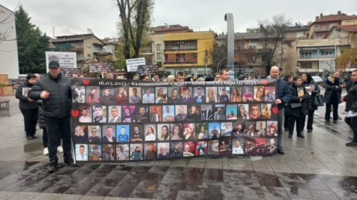 Prindërit e viktimave të “Pulse” kërkojnë drejtësi: Deri kur do të shtyhet e vërteta?