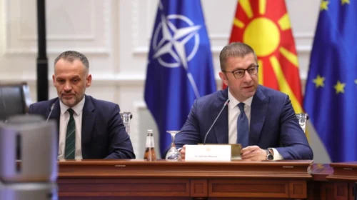 (VIDEO) Qeveria me seancë solemne për 22 Nëntorin