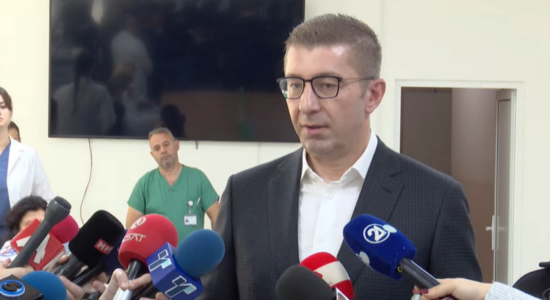 Rikonstruimi i Qeverisë, Mickoski: Javën tjetër do dihen emrat!