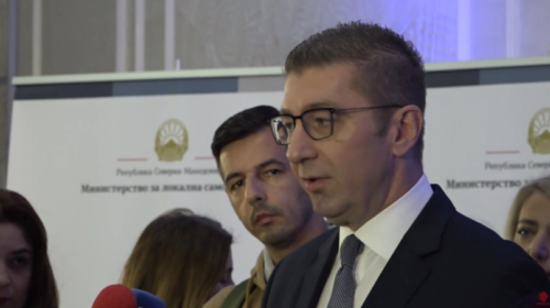 (VIDEO) Mickoski: Duhet të turpërohemi para Strasburgut për gjyqësorin