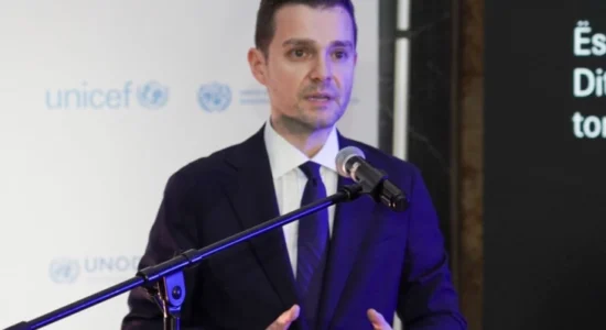 Shënohet 80-vjetori i themelimit të Kombeve të Bashkuara, riafirmohet përkushtimi ndaj multilateralizmit dhe paqes globale