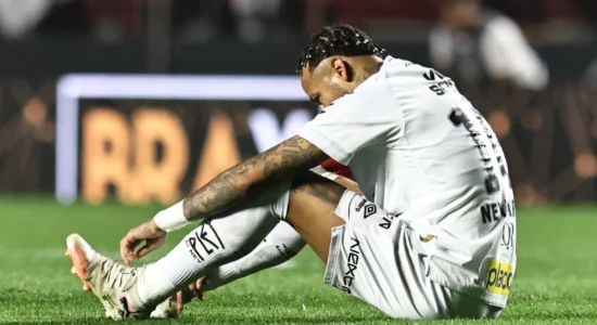 Lojtarët dhe drejtuesit e Santosit janë të ngopur me Neymarin – largimi shumë afër