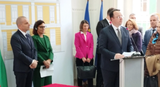 Nikolloski: Jemi të përkushtuar për ndërtimin e Korridorit 8