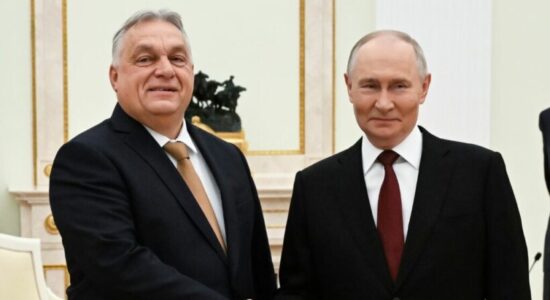 Putin lavdëron qëndrimin “e balancuar” të Orbán-it për Ukrainën
