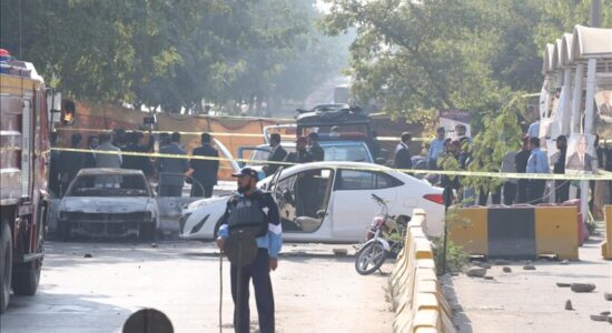 Pakistan, shpërthimi jashtë gjykatës në Islamabad shkakton 12 të vdekur dhe 21 të plagosur