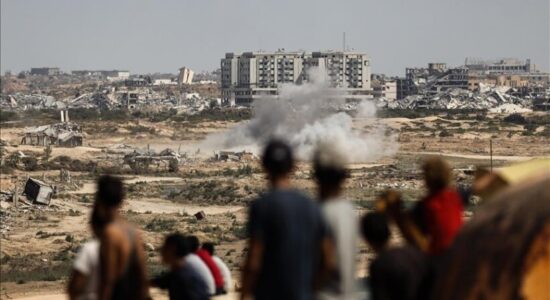 Tre palestinezë të vrarë në sulmin e ri ajror izraelit në Gaza pavarësisht armëpushimit
