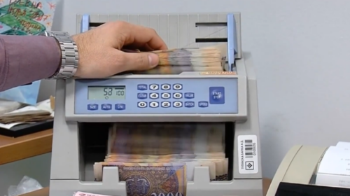 (VIDEO) Durmishi: Rroga e muajit mars do të jetë më e madhe për 2 000 denarë