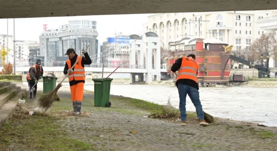 Po pastrohet hapësira rreth lumit Vardar