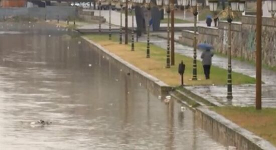 (VIDEO) Rritet rreziku për përmbytje